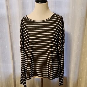 Max Studio Black/ White Striped Long Sleeve Top Nwt